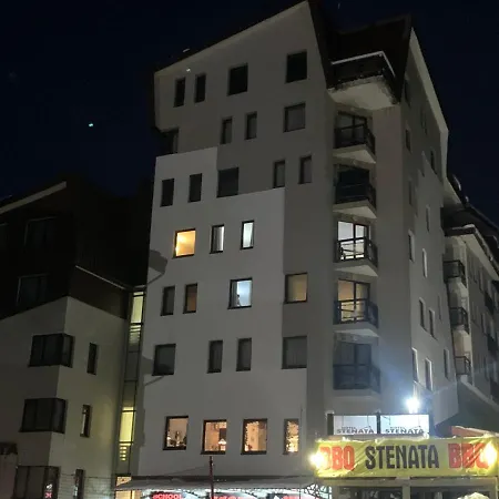 Stenata Huge To Door 潘波洛沃
