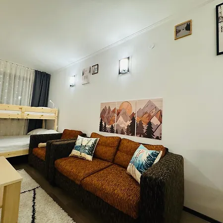 Stenata Huge To Door 潘波洛沃
