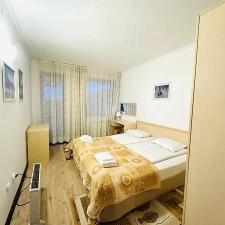 Stenata Huge To Door Appartement *